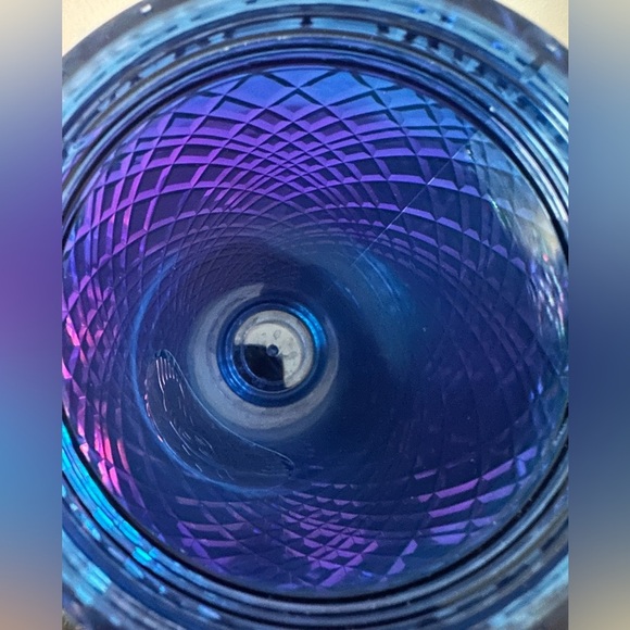 Starbucks Limited Edition Holiday 2023 Venti 24oz Blue Cold Cup. - Picture 4 of 5